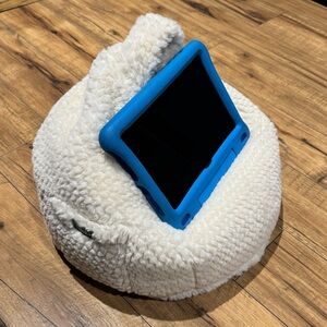 UGG tablet pillow